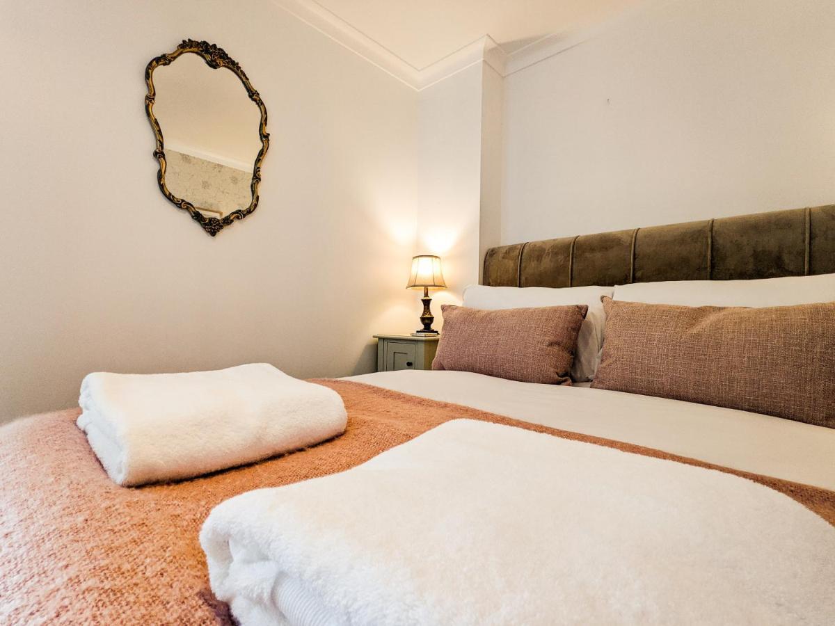 Apartament Beautiful Listed Flat With Private Garden, Birnam Zewnętrze zdjęcie